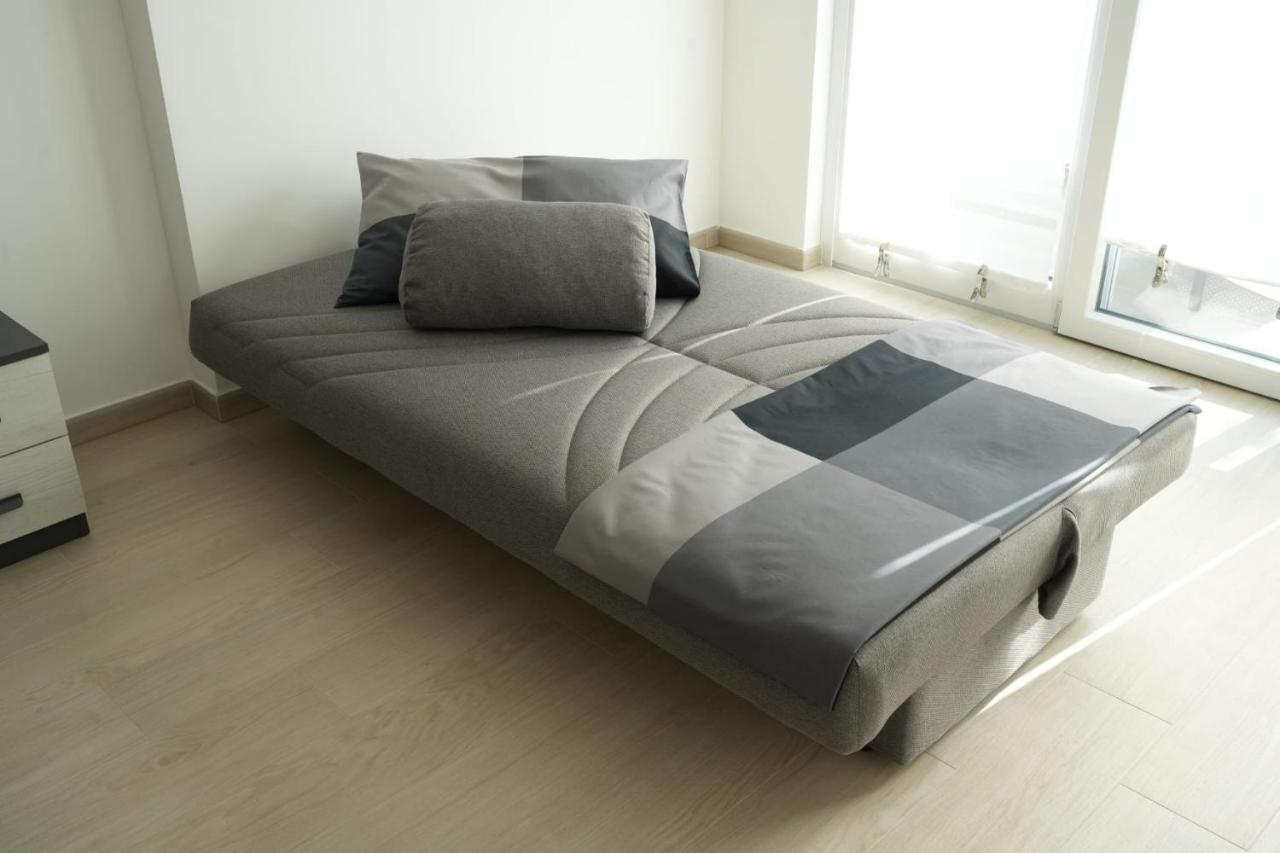 Homega - City Center New Apartment Bari Esterno foto
