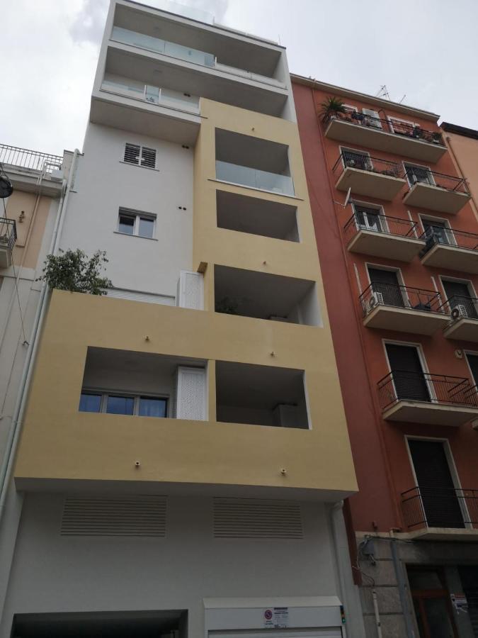 Homega - City Center New Apartment Bari Esterno foto